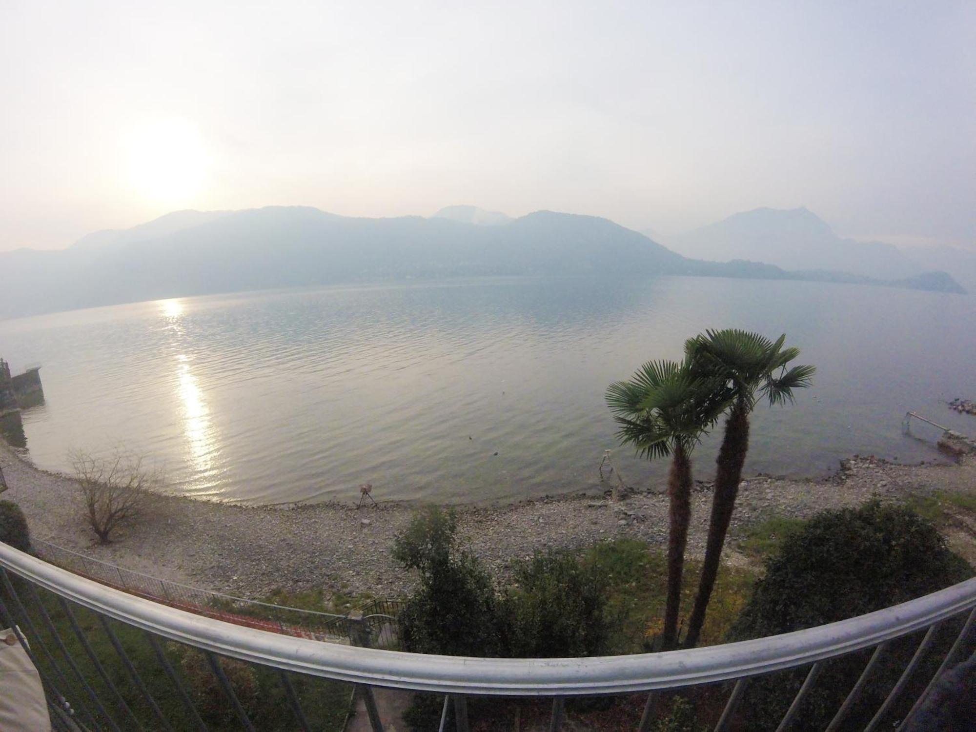 White Garden - Apartment With Access To The Lake ليرنا المظهر الخارجي الصورة